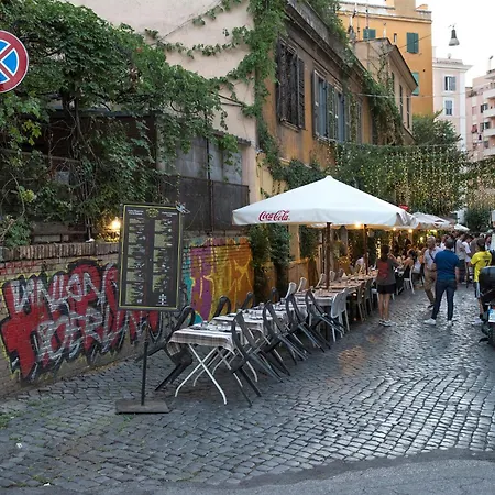 Lejlighed Urban Oasis Labicana With Patio 2 - Free Parking *
