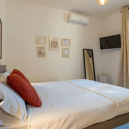 Urban Oasis Labicana With Patio 2 - Free Parking Rom