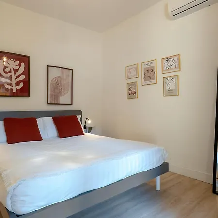 Urban Oasis Labicana With Patio 2 - Free Parking