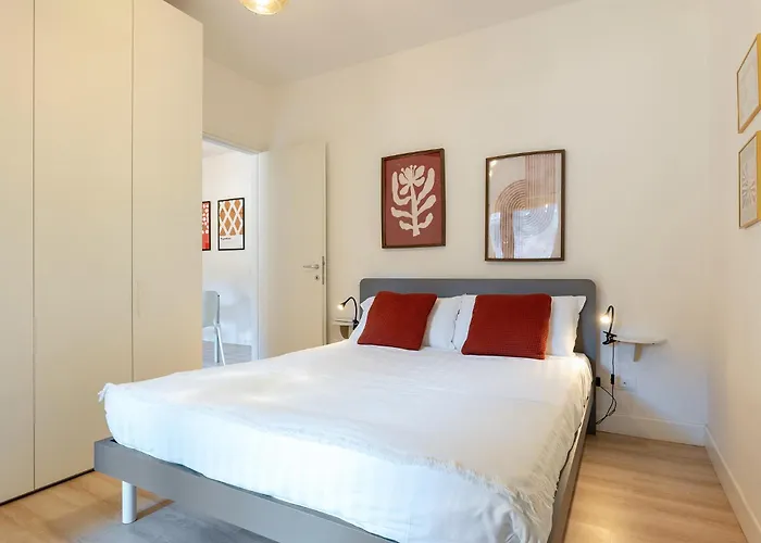 Апартаменты Urban Oasis Labicana With Patio 2 - Free Parking Рим