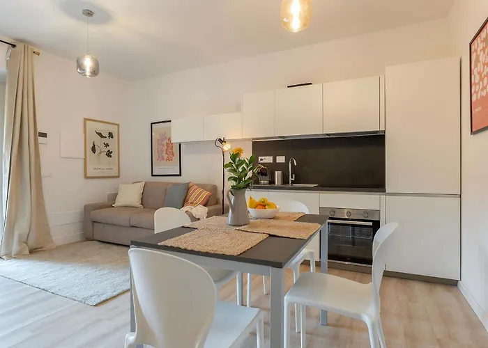 Апартаменты Urban Oasis Labicana With Patio 2 - Free Parking Рим